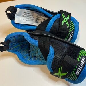 Bauer X <Youth Large> Gently Used Ice Hockey Elbow Pads